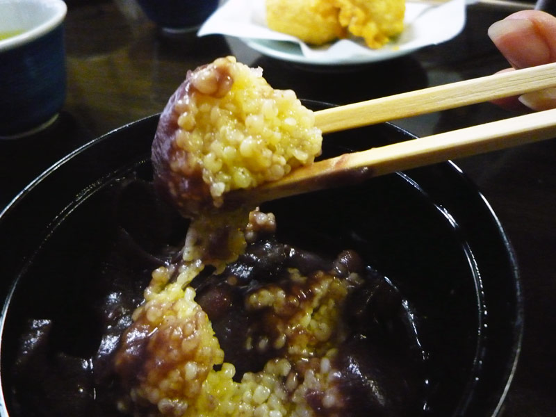 あわぜんざいの粟